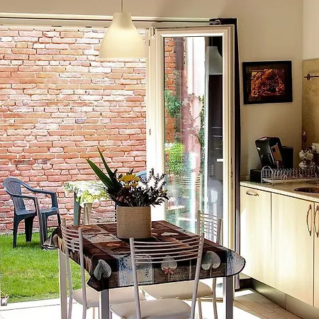 아파트 Borghetto Panigale *