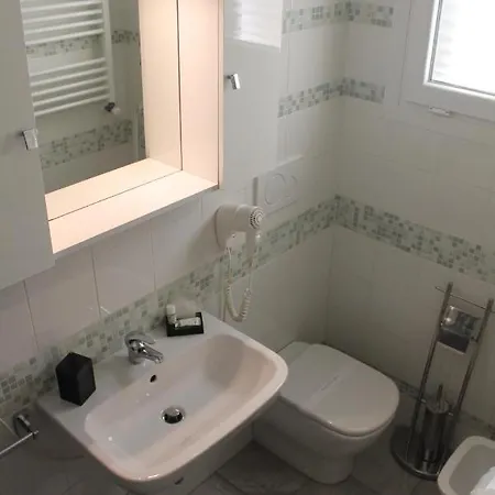 博尔盖托帕尼加尔公寓 * 博洛尼亚